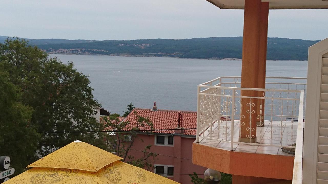 Restoran Sirena Panzió Dramalj Kültér fotó